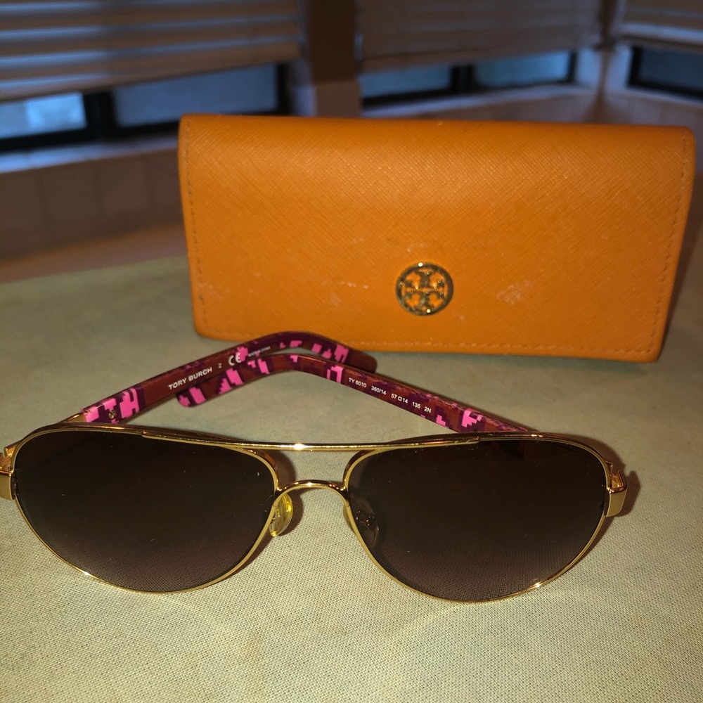 Tory Burch Aviator Glasses